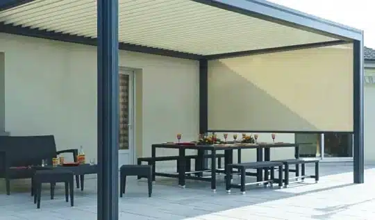Lamellendach, Glasdach, Markise oder Terrassendach: der Vergleich