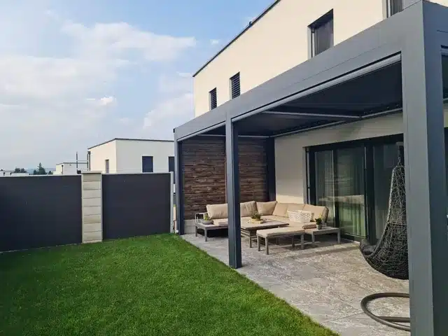 My-Pergola24 – wetterfeste Terrassenüberdachungen mit Lamellendach