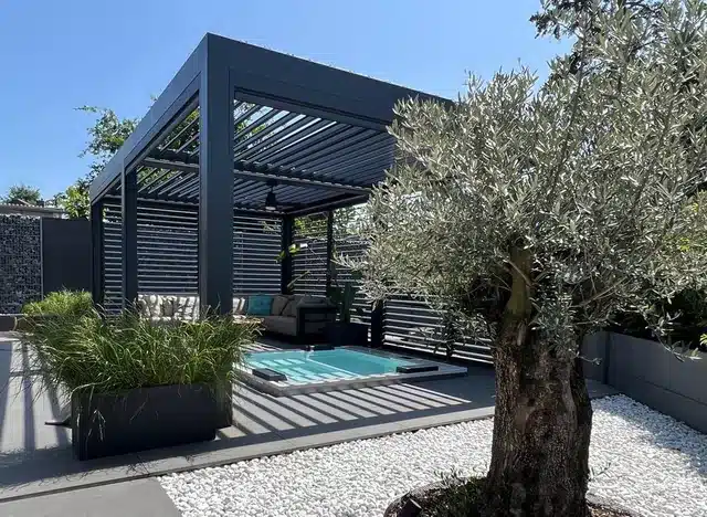 Outdoor-Wohnraum schaffen – mit Lamellendach Pergola von my-pergola24