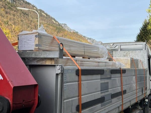 Lieferung bis auf den Berg – Logistik